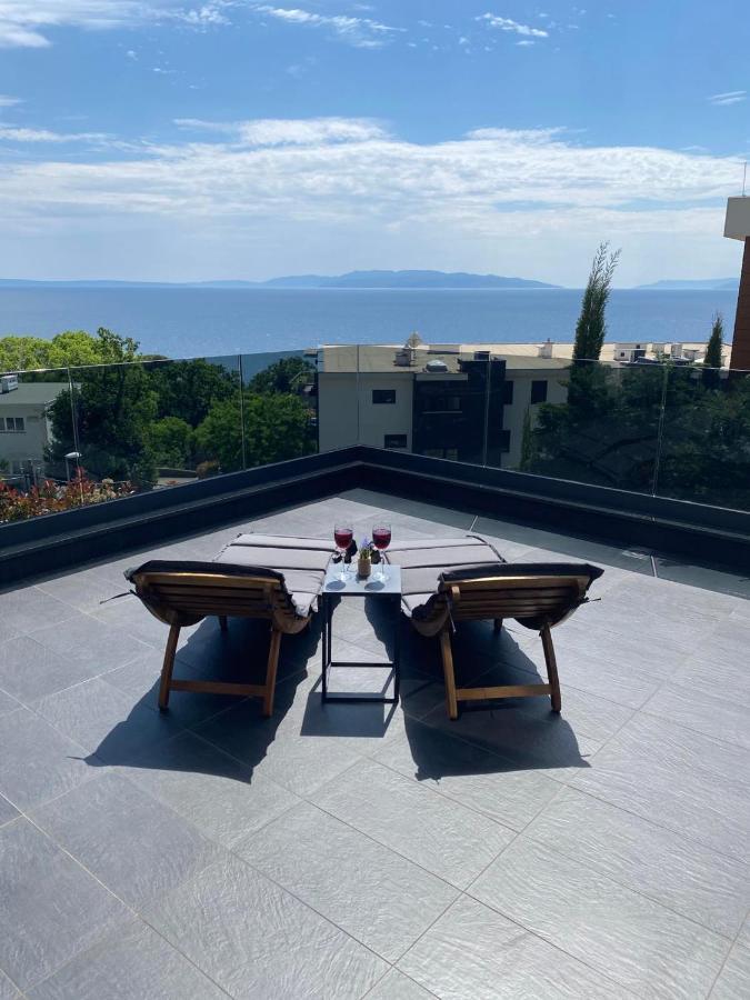 Sea View Deluxe Apartment Rijeka Extérieur photo
